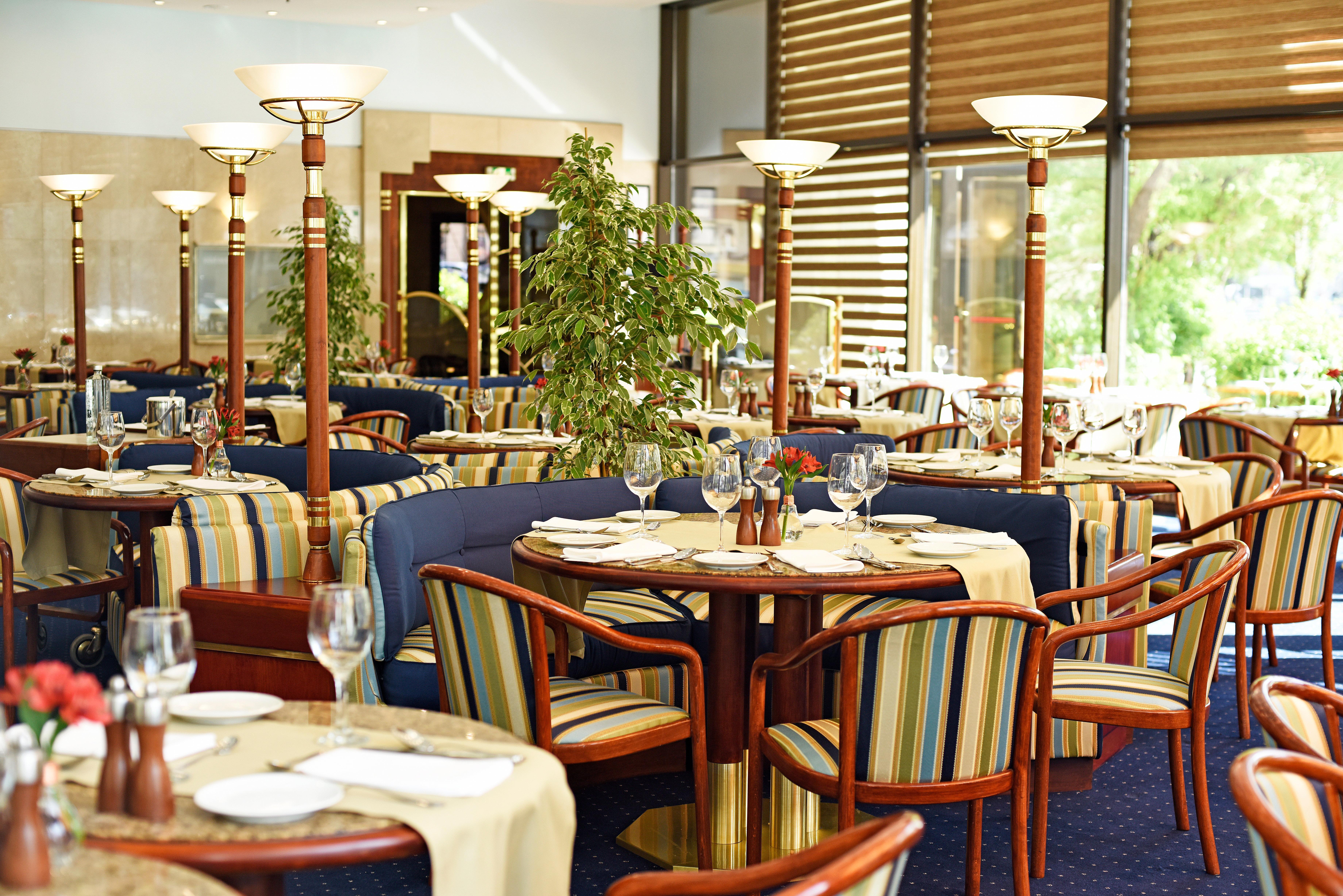Grand 5* Bucharest
