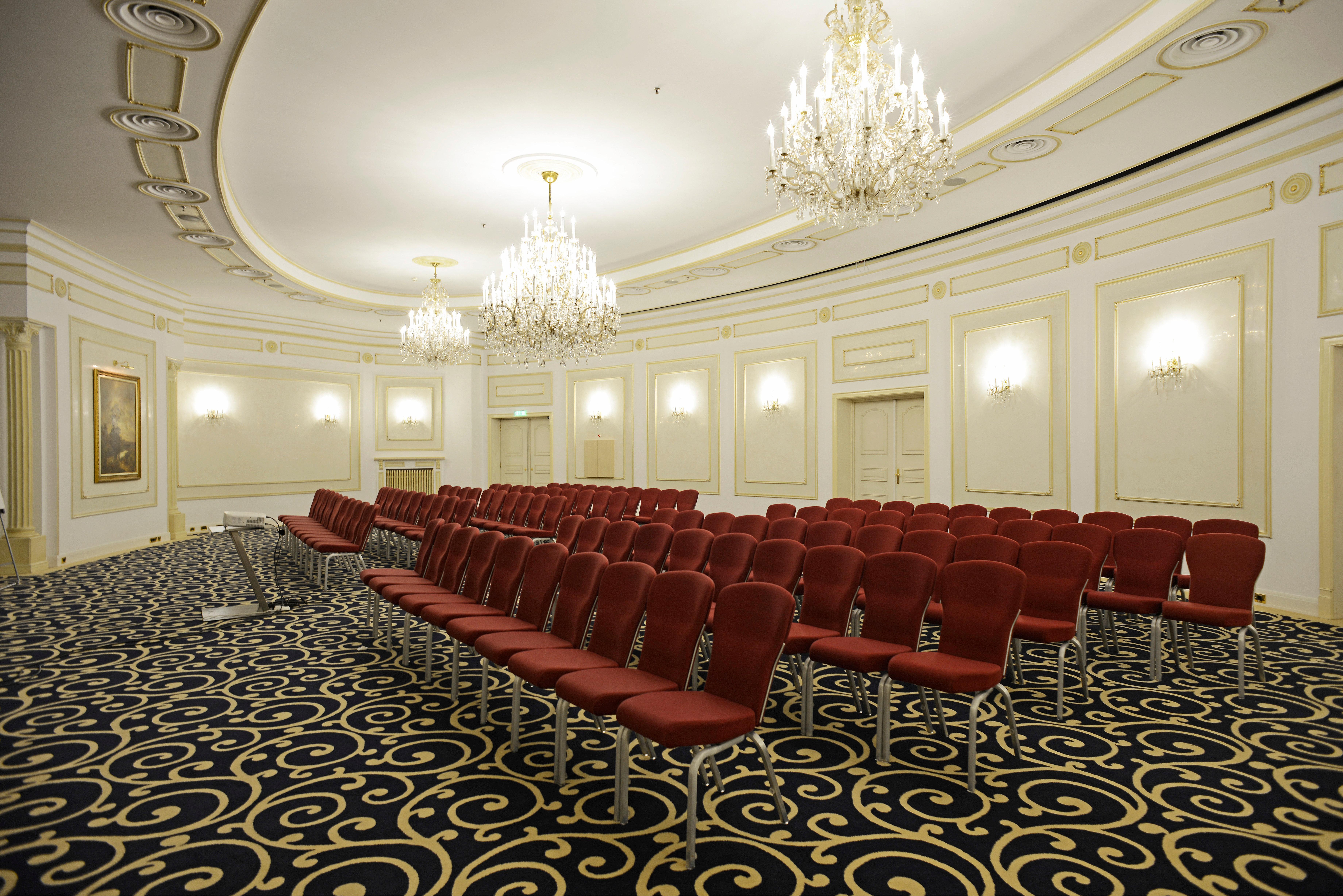 Hotel Grand 5*